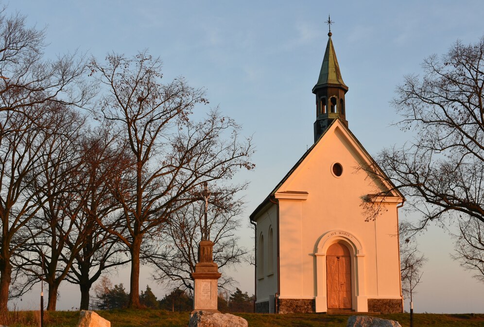 Artikel - Wie schreibe ich eine motivierende Geschichte für eine Spendenaktion zur Restaurierung einer Kirche?